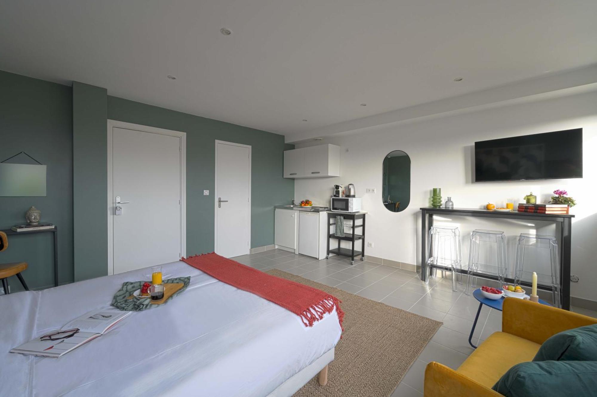 Modern Bright Apartment In Appart'Hotel Saint-Maur-des-Fossés Exterior photo